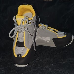 Stylish Gray and Yellow Sneakers
